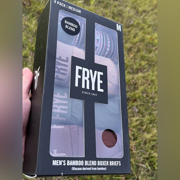 NWT Frye Mens Medium T Shirt and Underwear Bundle. 4 Pack of both. - Picture 10 of 14